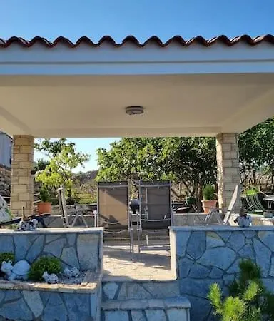 Vila La Sella - Romantic House With A Unique View Cres