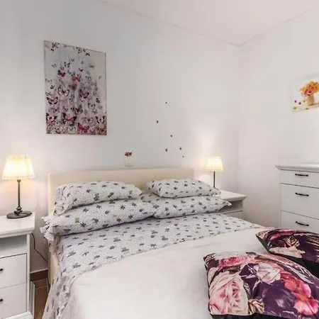 La Sella - Romantic House With A Unique View * Cres